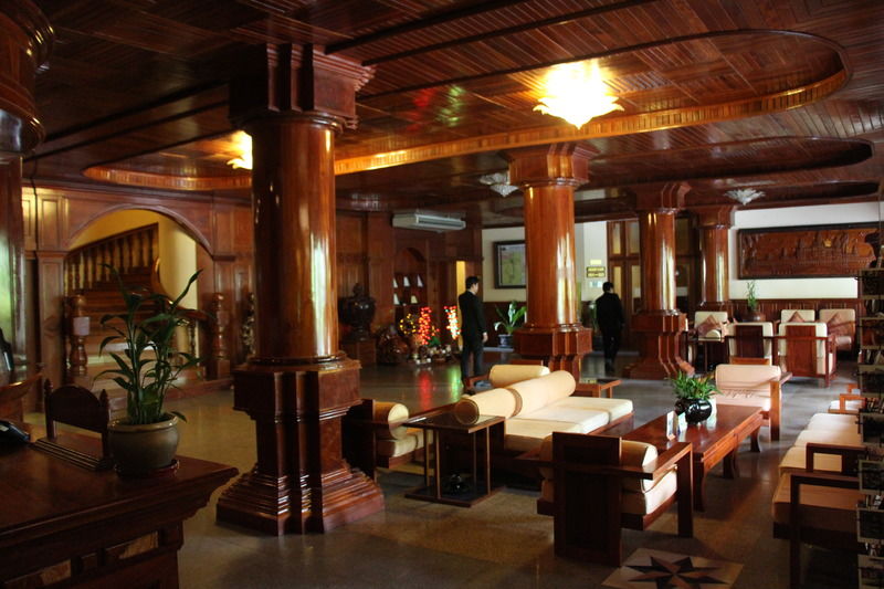 Lin Ratanak Angkor Hotel Siem Reap Exterior foto